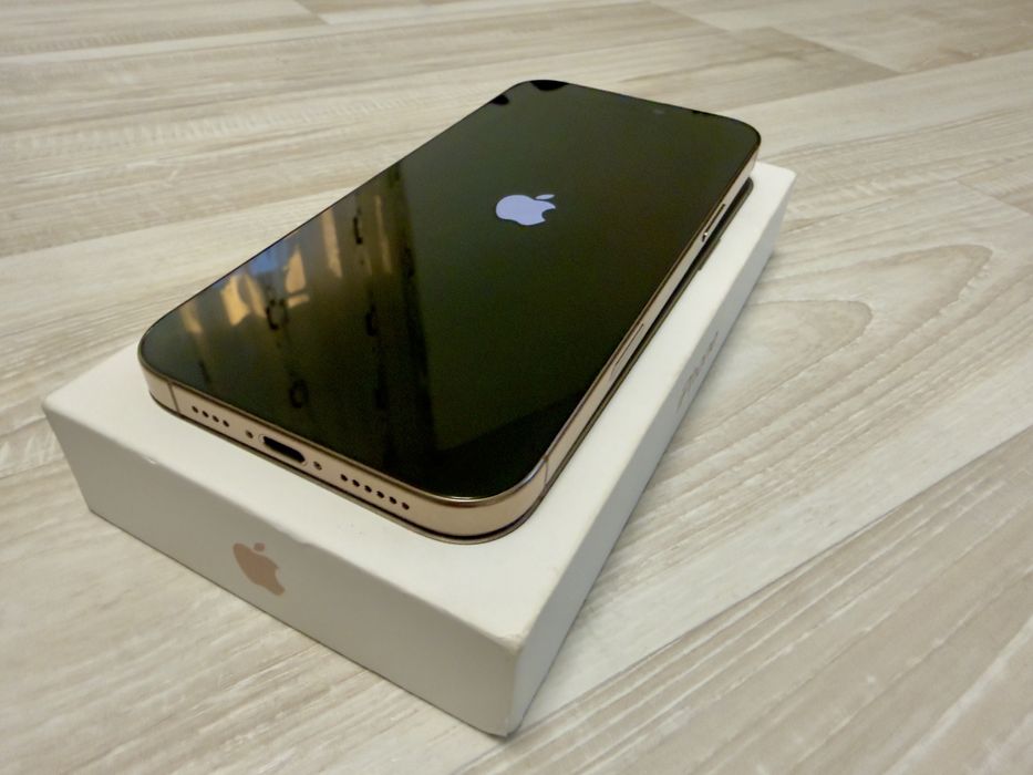 iPhone 16 pro max  Desert Titanium