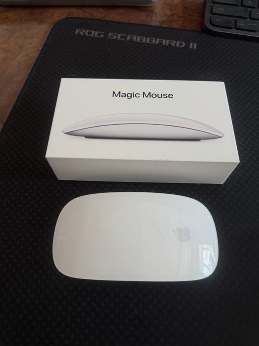 Apple Magic Mouse 2 — почти новая