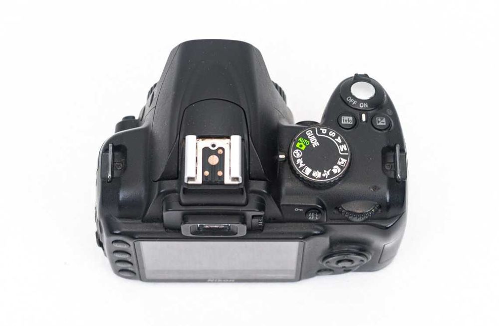 Nikon D3000 - BODY - Defect
