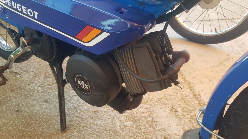 Peugeot Vogue два броя напълно оригинални  мотопеда с документи