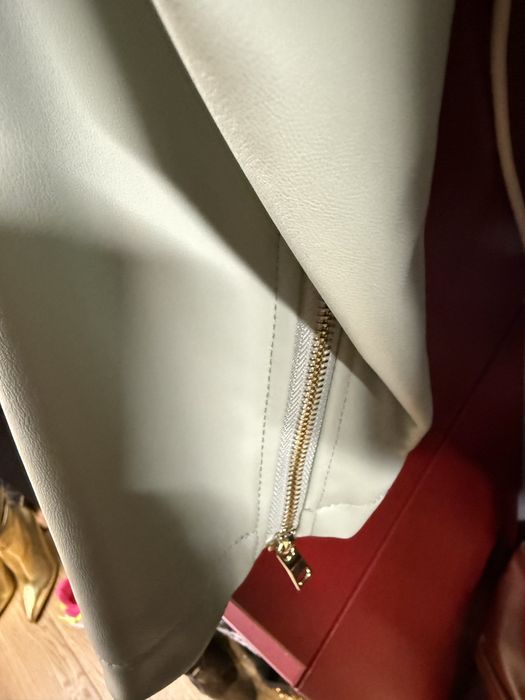 Дамско яке еко кожа ново