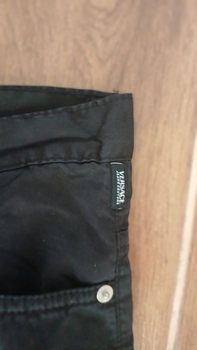 Pantaloni versace M damă