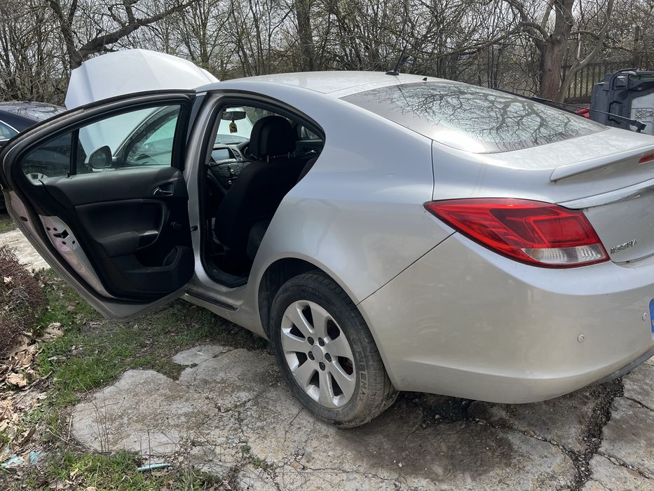 Опел Инсигния 2009 2.0cdti 160 на части