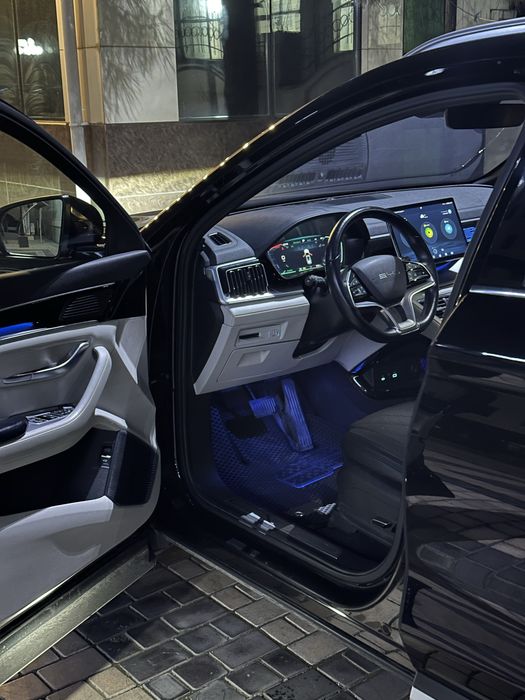 Byd Chempion qora 520  arenda Аренда кора