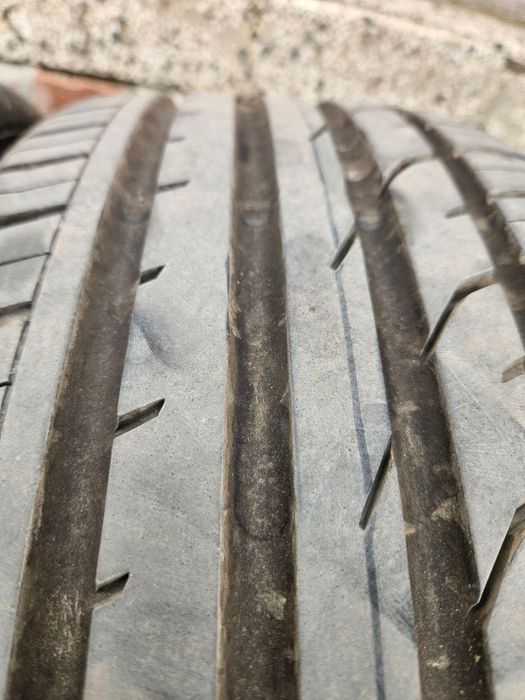 Continental 235/55/17 DOT 24 . В ОТЛИЧНО СЪСТОЯНИЕ !