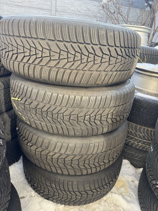 4 anvelope iarnă Hankook Winter i*Cept Evo 3 X – 235/55/R19 105V