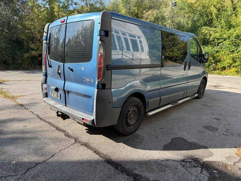 Renault Trafic 2.5 dCi НА ЧАСТИ