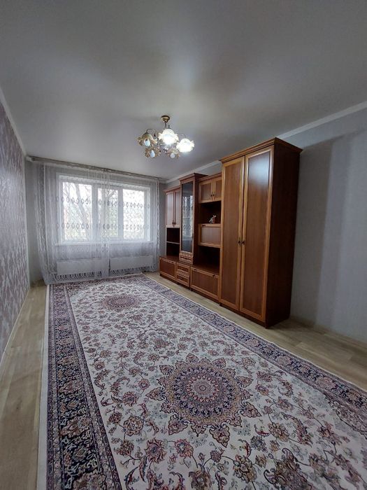 Продам 3 ех комн кв в 19 мкр