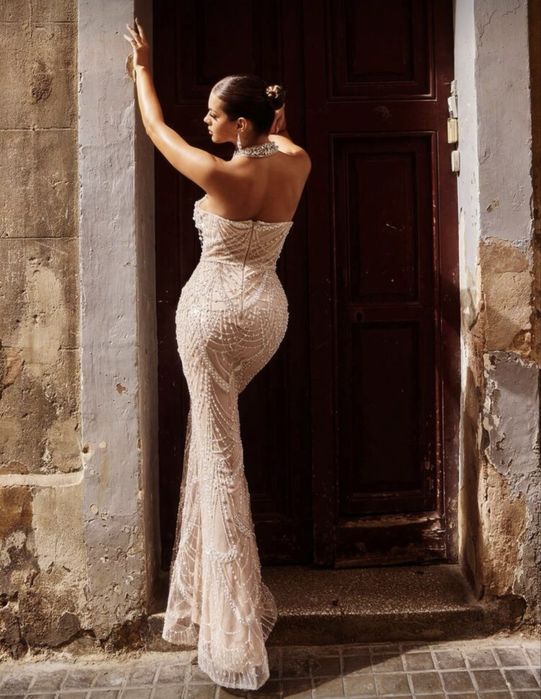 Официална рокля с камъни и перли