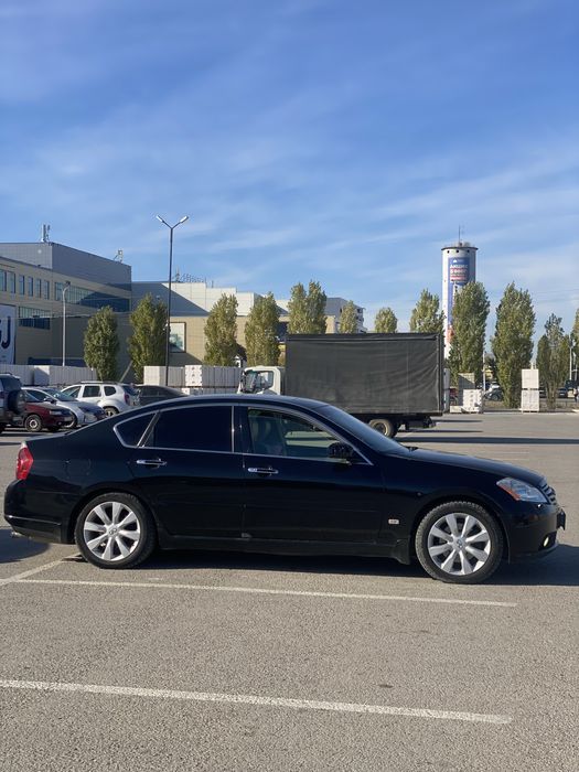 Продам infiniti m 35x