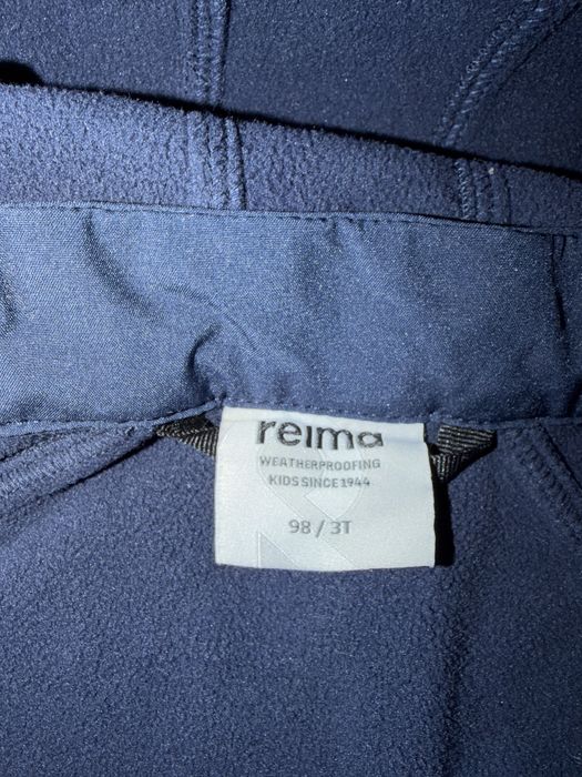 Продам осенний комбинезон от Reima