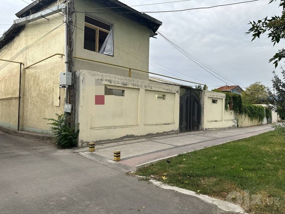 Продаются 4 дома на первой линии!