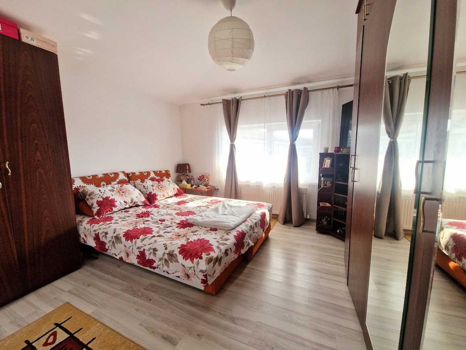PF vand apartament decomandat cu 2 camere, intr-un bloc nou, aproape de Lotus 2.