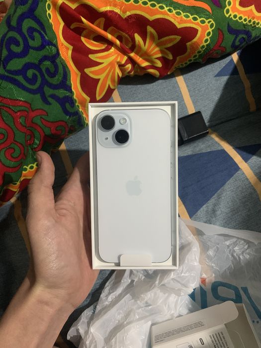 Iphone 15 Синий 128 память емкость 85%