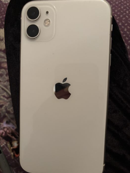 Айфон 11 в идеальном состоянии