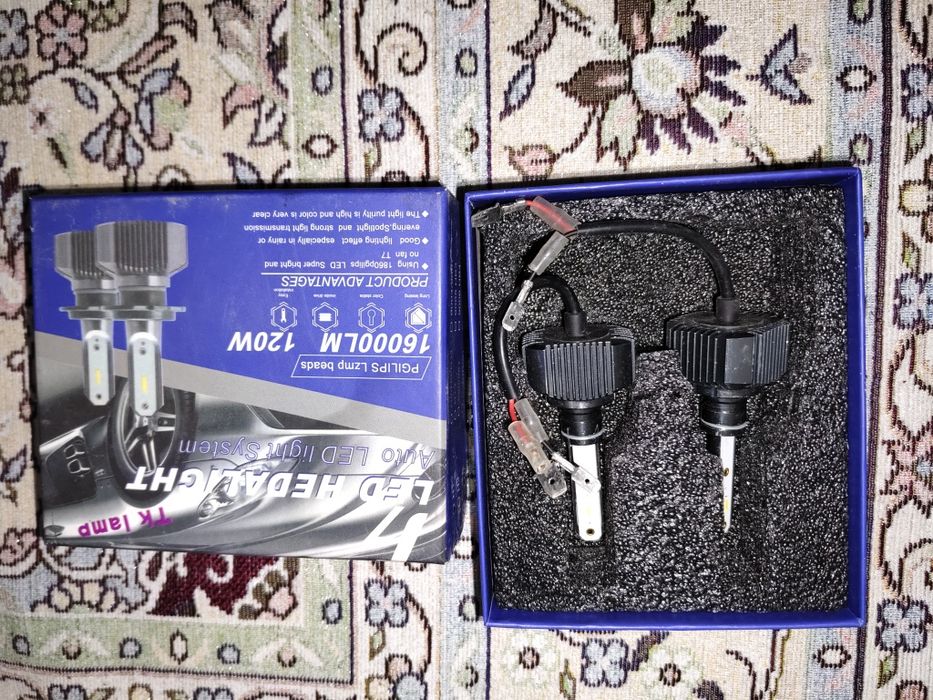 Продается лед лампочка H1