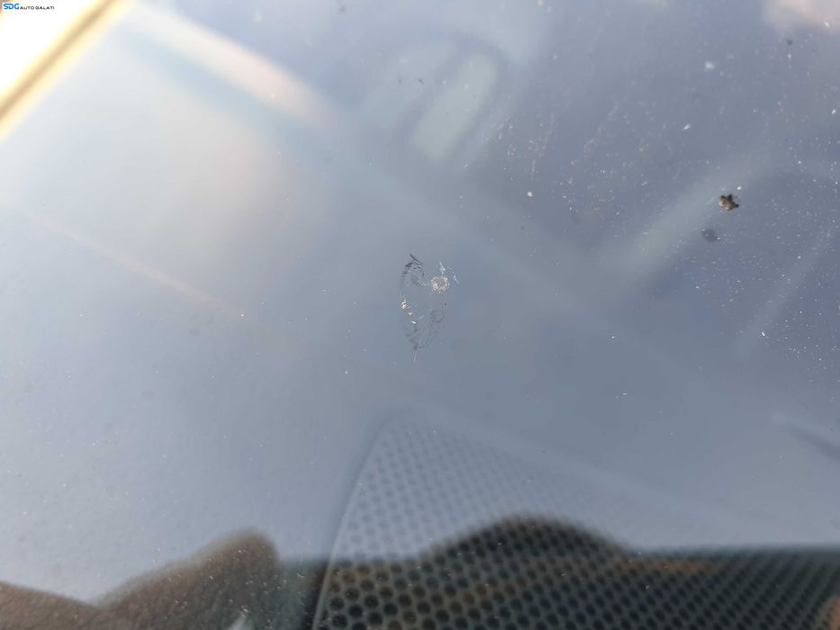 Parbriz Geam Sticla cu Locas Senzor Ploaie Lumina cu Defect Audi A6 C7 2011 - 2018 [K0809]