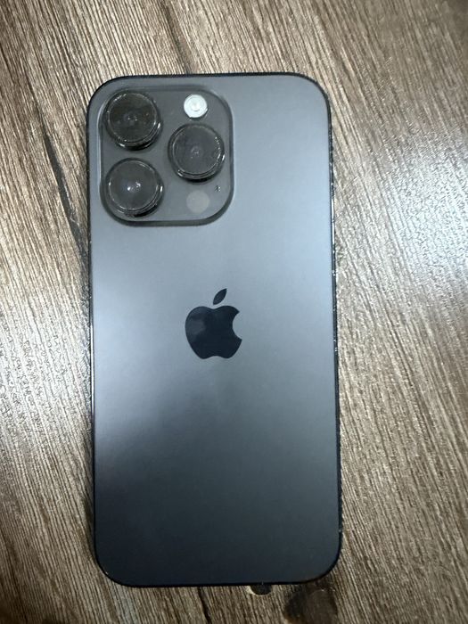 Продаю iphone 14 Pro 256gb