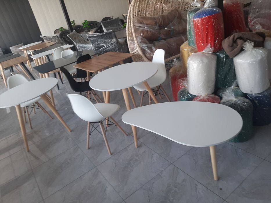 Стол модель Икея гостиной и для кухни