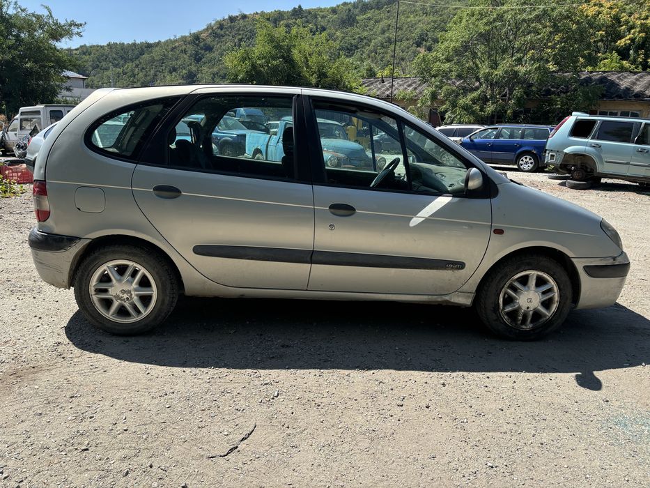 Рено сценик 1.9 дци за части.