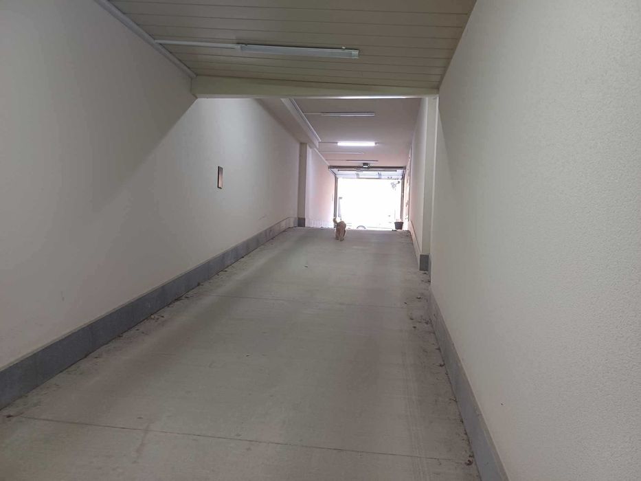 Дава се под наем Гараж / Паркомясто в София, Медицинска академия - 20 кв.м за 120 € - Снимка #8