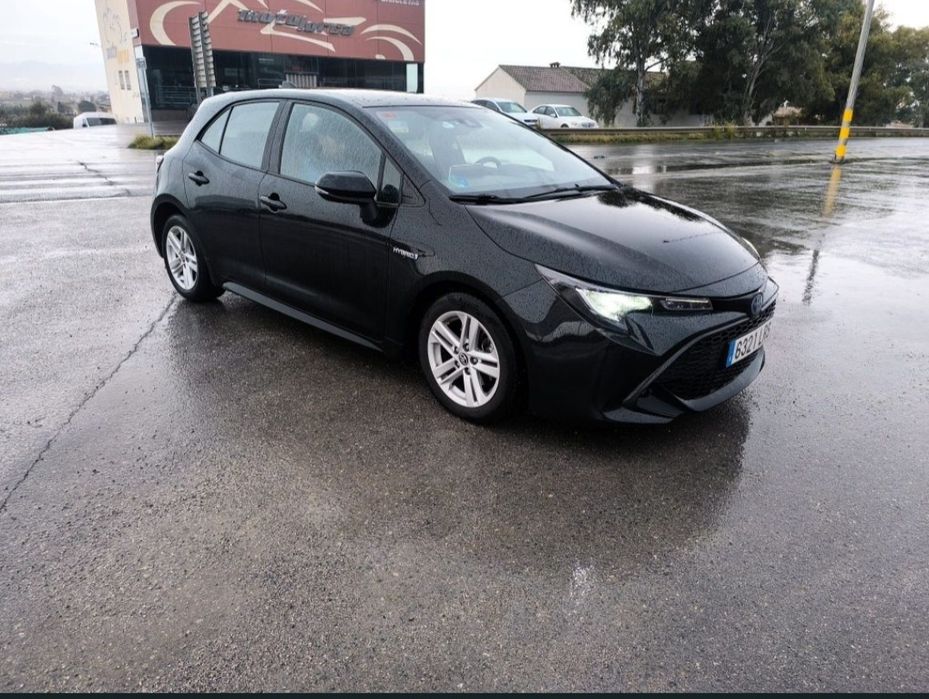 TOYOTA Corolla 2021 — imagine 4