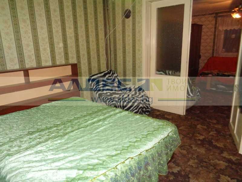 Продава се Къща в София, Враждебна - 319 кв.м за 721 €/кв.м - Снимка #7