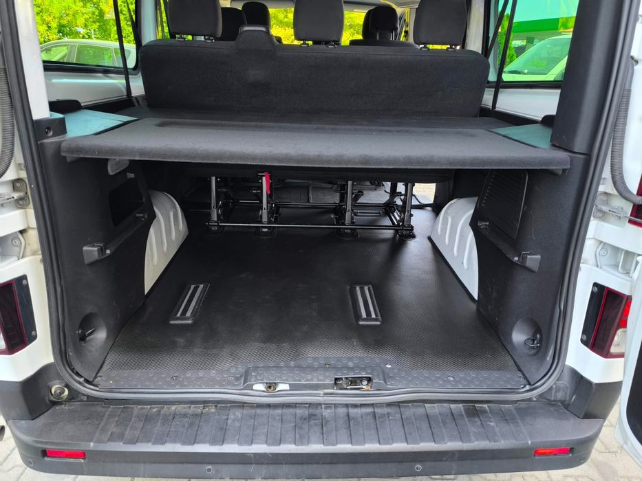 Renault Trafic 2.0 dCi 150 hp