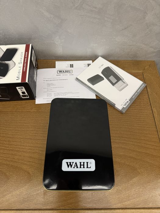 Сребърен шейвър Wahl Travel