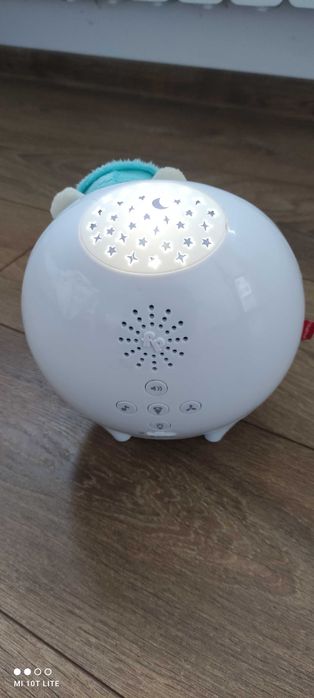 Нова музикална лампа-прожектор Fisher Price, с плюшена играчка