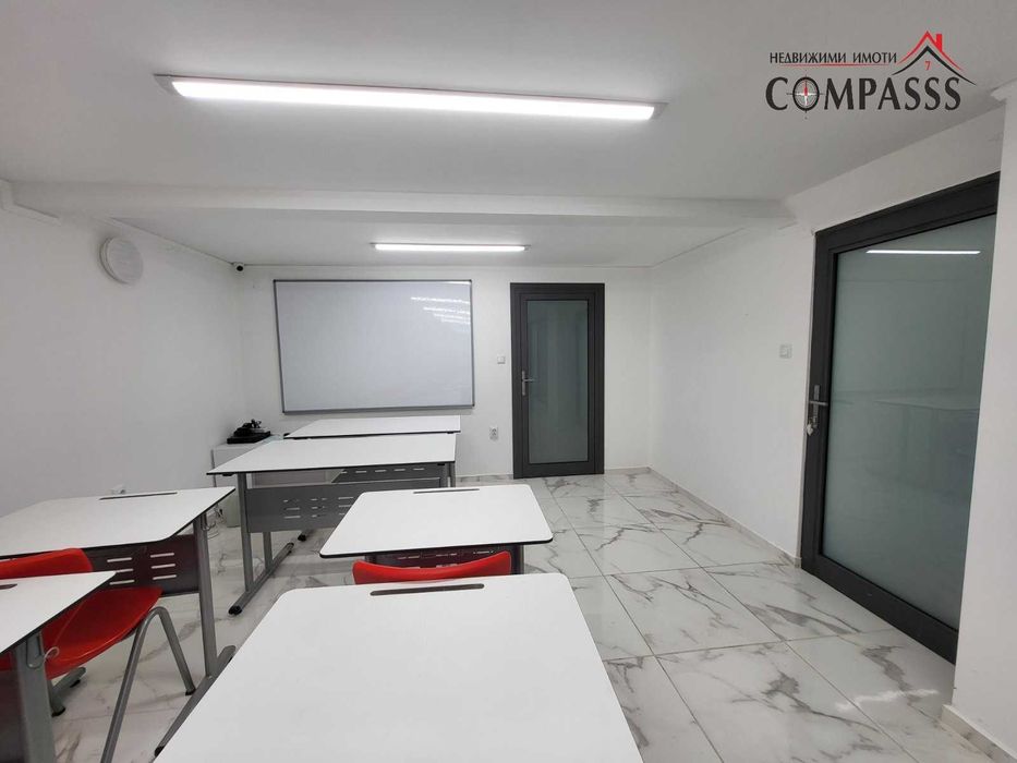 Продава се Офис в Добрич, Център - 124 кв.м за 1500 €/кв.м - Снимка #5