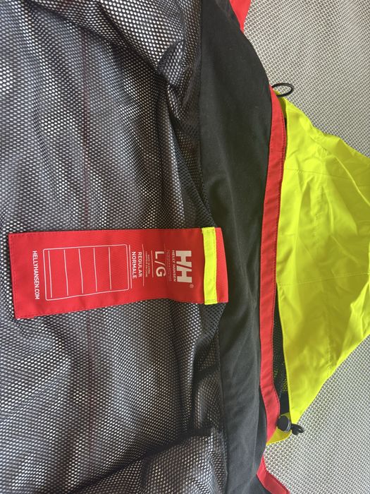 Мъжко тънко яке Helly Hansen