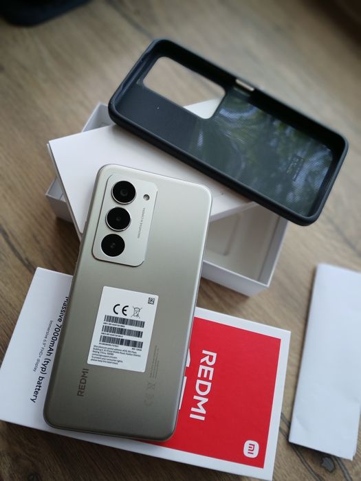 Xiaomi Redmi 15 Titan