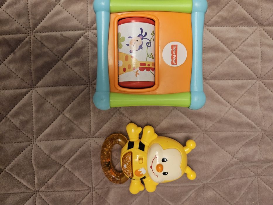 Сет бебешки/ детски играчки