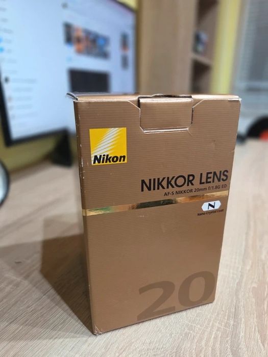 Vand Nikon 20mm f/1.8 G ED AF-S Nikkor