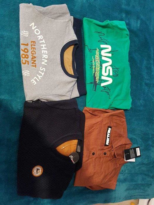 Lot pulovere si camasi, mar. 134-140 - 5 buc