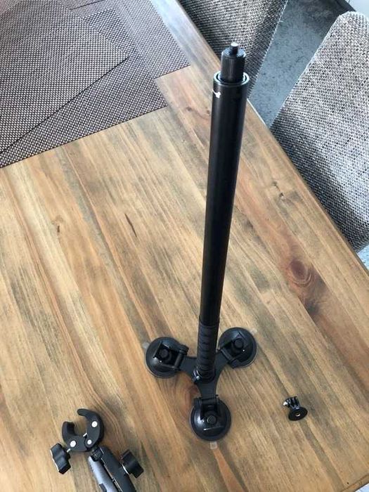 Sistem prindere auto masina pt camera actiune Insta360 X5 X4 X3 Gopro ventuze selfie stick