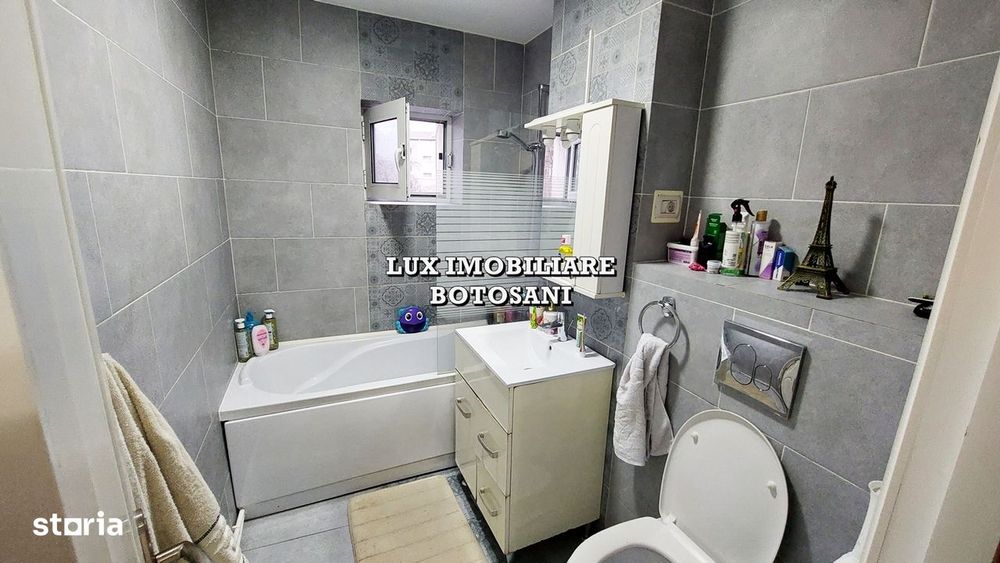 Apartament 3 camere, Bucovina