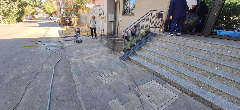 Bruschatka kafel yuvish xizmati