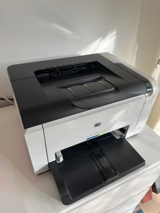 Цветен лазерен принтер HP CP1025nw