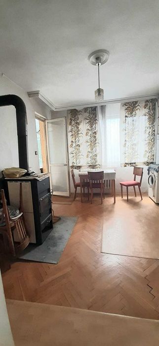 Четиристаен тухлен апартамент