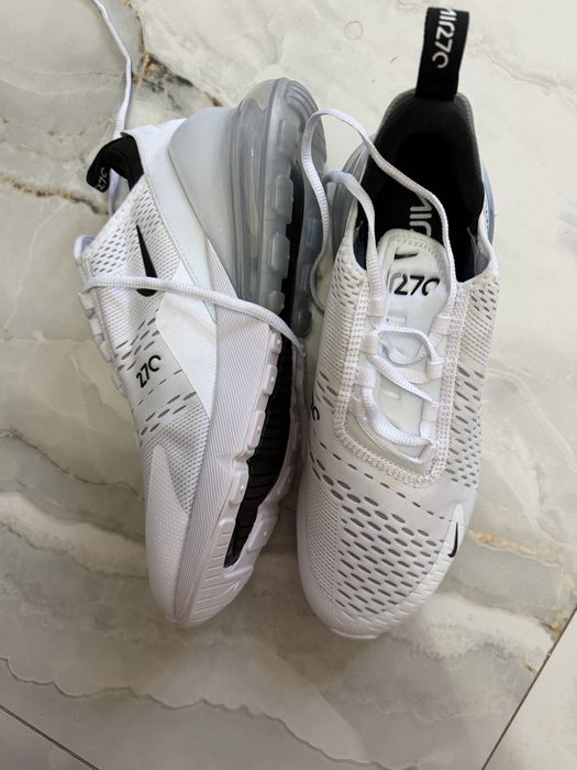 Adidasi nike 270 nr 42.5