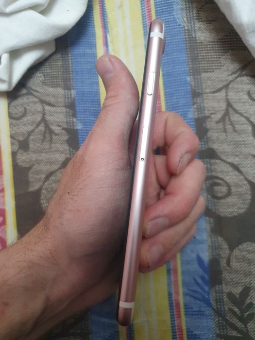 Iphone 7 128gb  ,