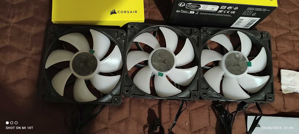 Corsair Fan RS120 ARGB Triple Pack Black