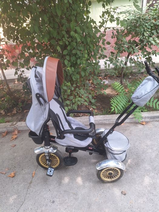 Вело-коляска кўп финкцияли