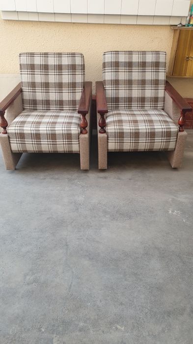 Кресла мягкие 2 штуки