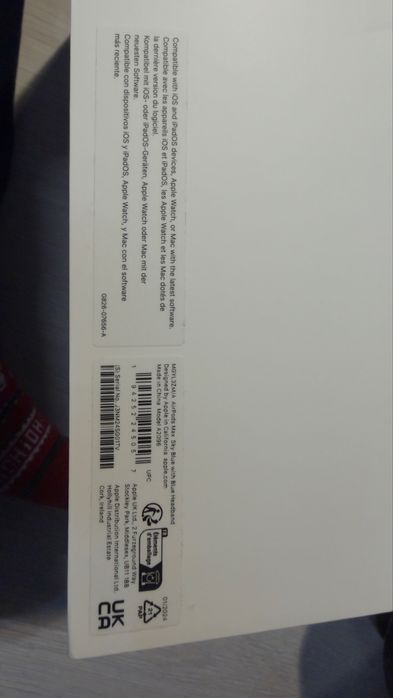 AirPods Pro Max Lightning