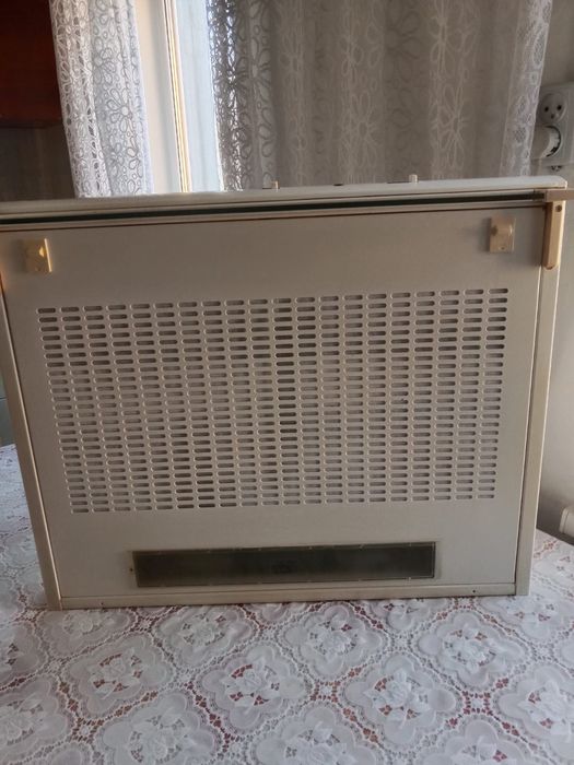 Срочно продам вытяжку BOSCH