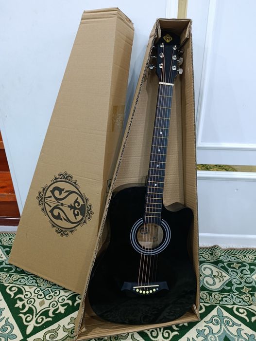 Гитара  новый. Цена 25,000 тг