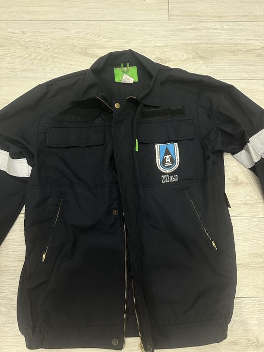 Продам спец одежду